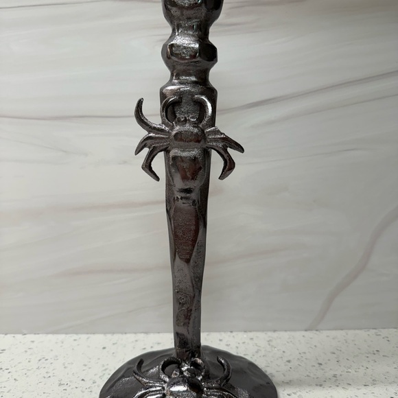 LARGE 15" TALL SILVER BLACK METAL SPIDER CANDLESTICK CANDLE HOLDER DECOR NWT - Picture 11 of 13